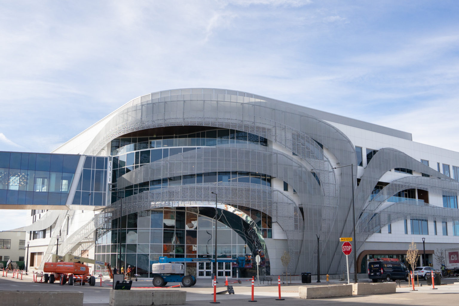 Front facade of the CSU Spur Hydro building.